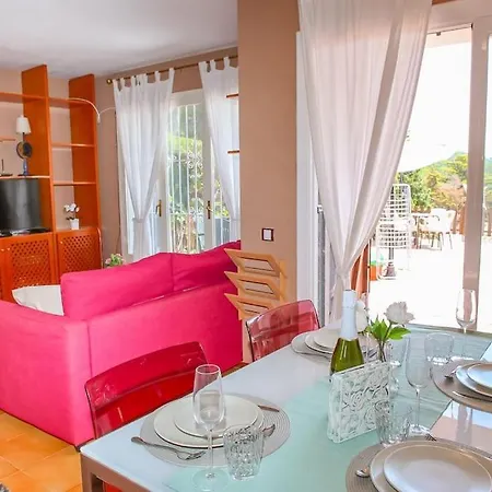 Tatil Evi Cl11 Townhouse With Sea Views Lloret de Mar
