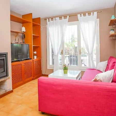 Cl11 Townhouse With Sea Views Дом отдыха