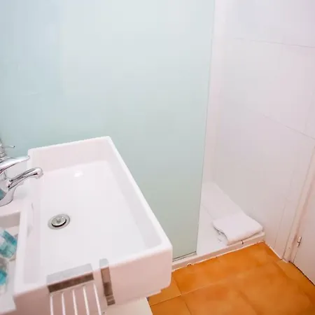 Hébergement de vacances Cl11 Townhouse With Sea Views *