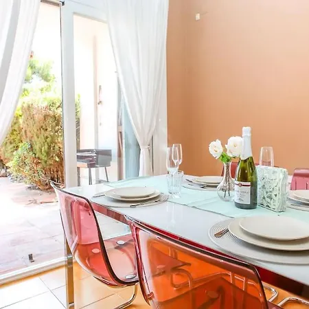 Cl11 Townhouse With Sea Views