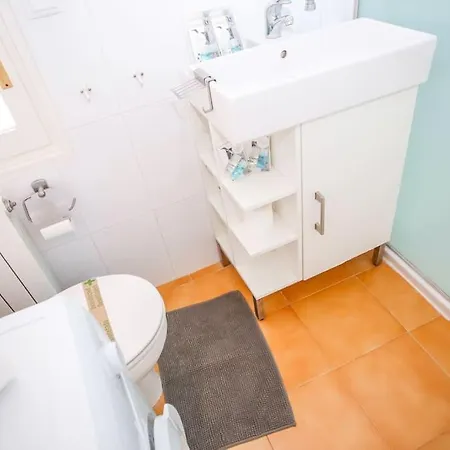 Cl11 Townhouse With Sea Views 度假居 滨海略雷特